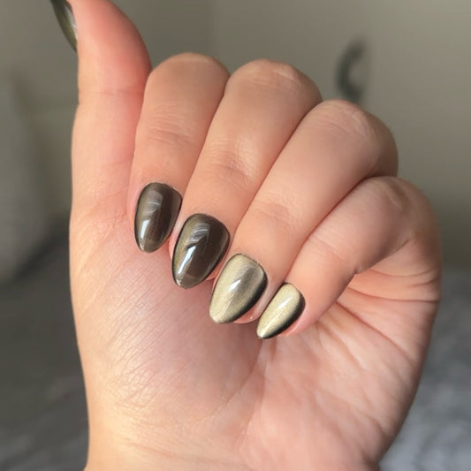 Mystic Grove Cateye